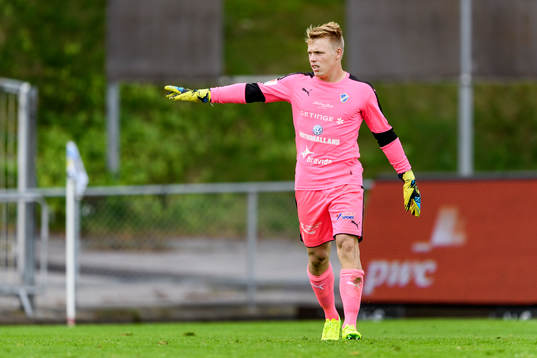 Halmstads målvakt Isak Pettersson