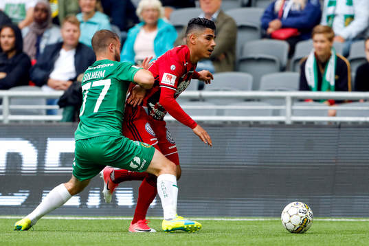 Hammarbys Mats Solheim och Östersunds Hosam Aiesh