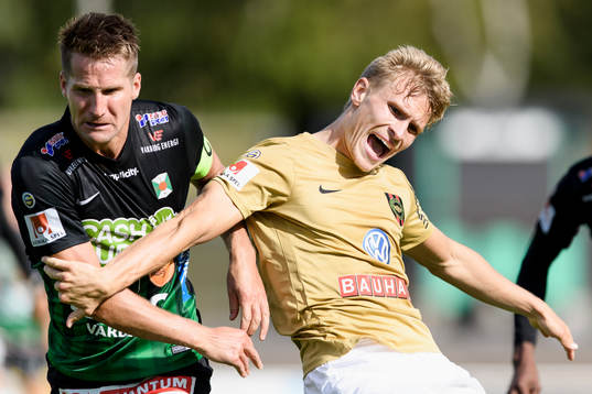 Varbergs Gabriel Altemark-Vanneryr och Brommapojkarnas Carl