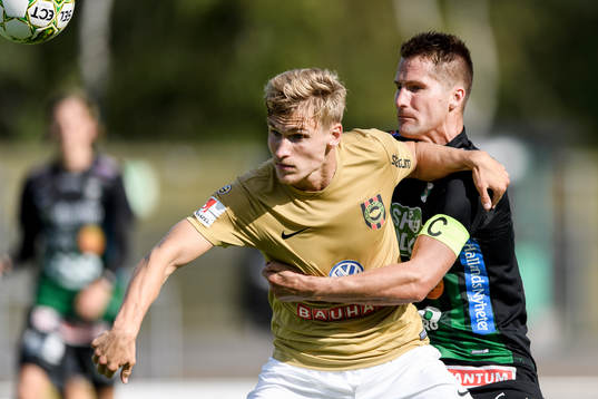Bläddra bland fler bilder av Fotboll, Superettan, Varberg - Brommapojkarna