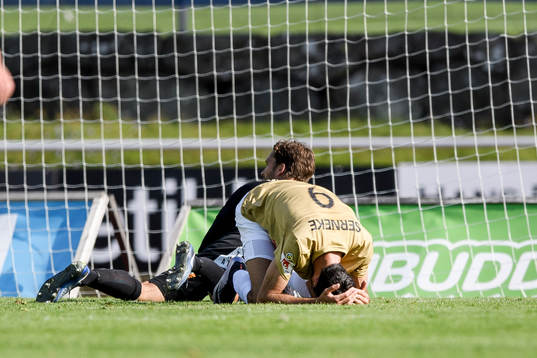 Brommapojkarnas Luca Gerbino Polo deppar