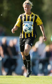 IFK Hässleholms Gustaf Lindroth i matchen i division 2