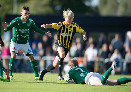 s Burim Rexhepi i matchen i division 2 mellan IFK