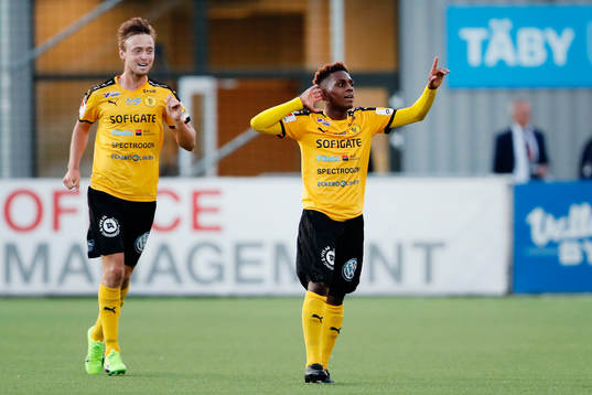 Frejs Jakob Glasberg  och Dida Rashidi