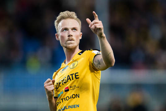 Frejs Pontus Åsbrink jublar