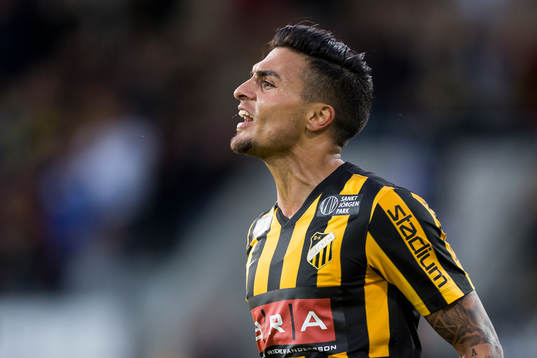 Häckens Ahmed Yasin jublar