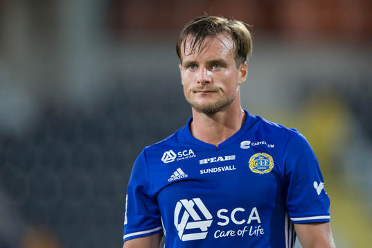 Sundsvalls Eric Larsson deppar
