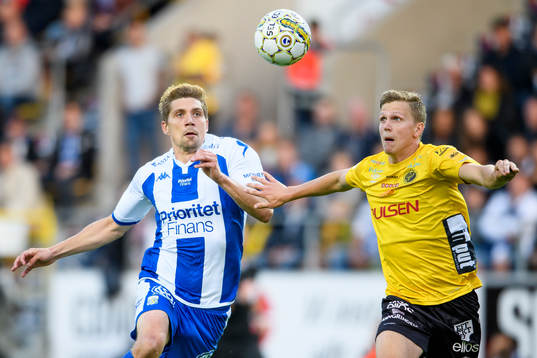 IFK Göteborgs Mikael Boman och Elfsborgs Issam Jebali