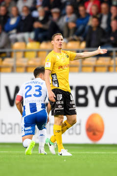 Elfsborgs Jon Jönsson reagerar