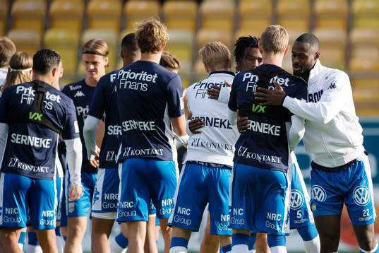 IFK Göteborgs Vajebah Sakor kramar om Sebastian Ohlsson