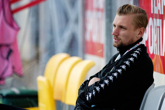 IFK Göteborgs Sebastian Eriksson på bänken