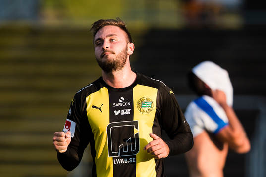 Hammarbys Muamer Tankovic jublar