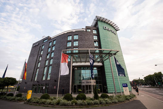 Exteriör av Rögles hotell Dorint Hotel An der Messe Köln