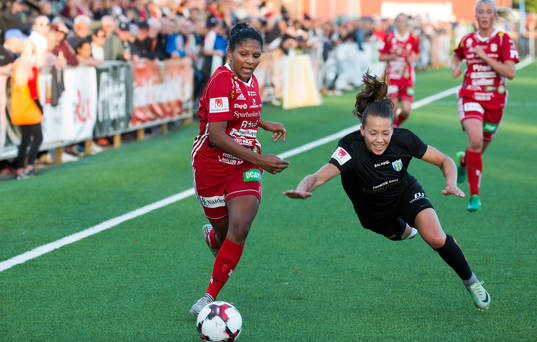 Piteås Madelen Janogy och Göteborgs Elin Landström