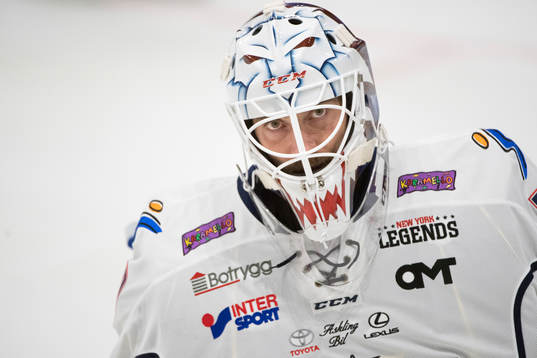 Bläddra bland fler bilder av Ishockey, träningsmatch, Färjestad - Linköping