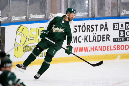 Färjestads Dick Axelsson jublar