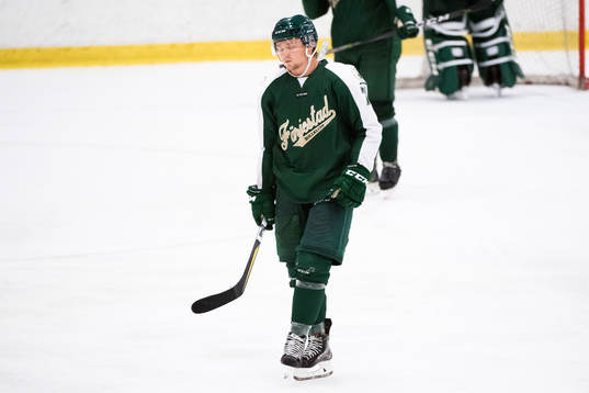 Färjestads Rasmus Asplund deppar