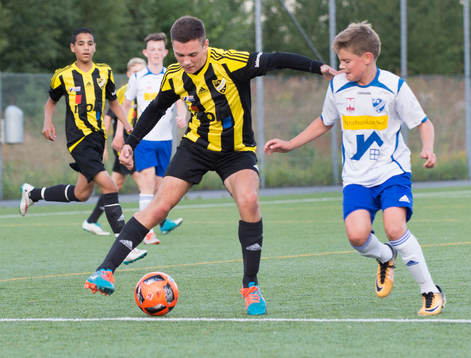 i matchen för pojkar födda 2003 mellan IFK Hässleholm