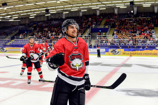 Malmö Redhawks Nils Andersson jublar