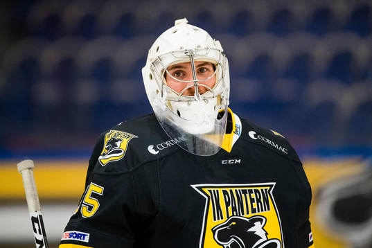Panterns målvakt Robin Jensen