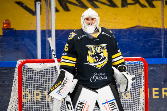 Panterns målvakt Robin Jensen