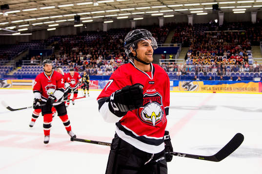 Malmö Redhawks Nils Andersson jublar