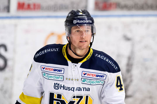 s Dylan Reese