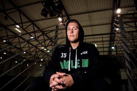 Rögles målvakt Emil Kruse