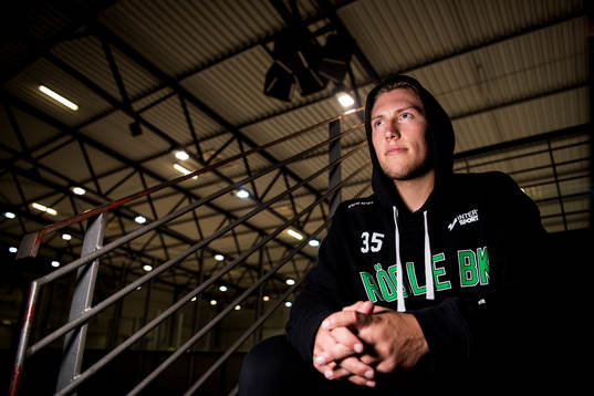 Rögles målvakt Emil Kruse