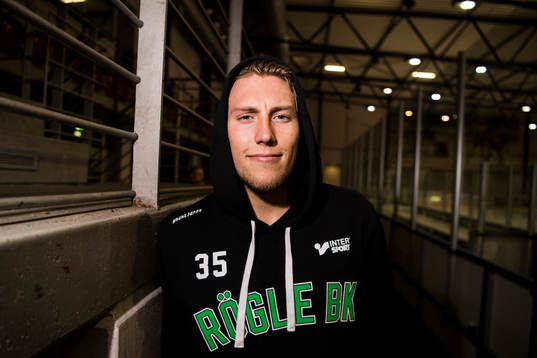 Rögles målvakt Emil Kruse