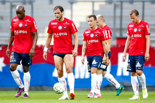 Örgrytes Hakeem Araba och Johan Elmander deppar