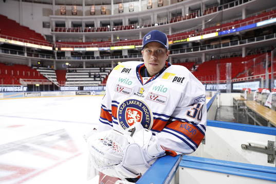 Viktor Fasth #30, Växjö Lakers