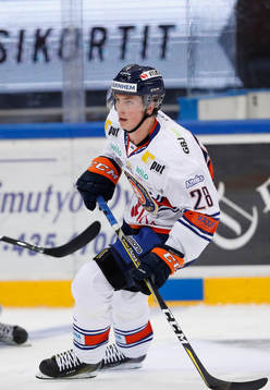 Nils Carnbäck #28, Växjö Lakers