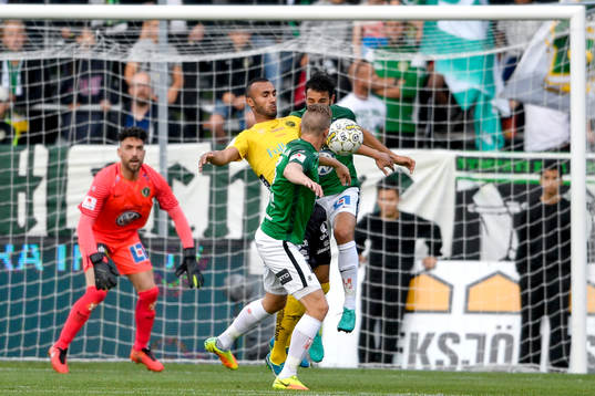 Elfsborgs Issam Jebali och Jönköpings Joakim Karlsson och