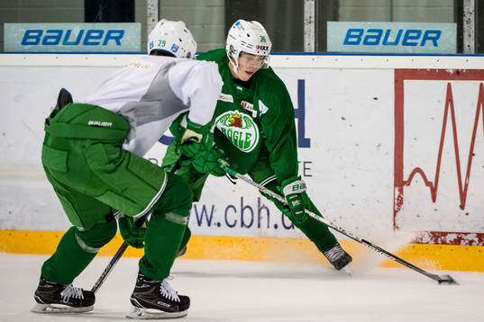 Rögles Filip Karlsson mot Ludvig Rensfeldt