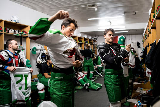 Rögles Alen Bibic och Almen Bibic förbereder sig i