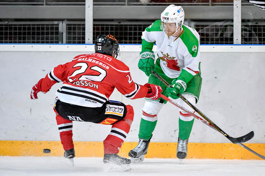 Rögles Ted Brithén och Örebros Jonathan Andersson