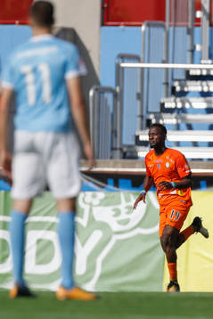 AFC Eskilstunas Mohamed Buya Turay jublar