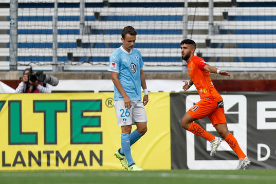 AFC Eskilstunas Omar Eddahri jublar