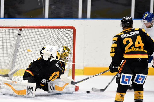 Sparta Sarpsborgs Henrik Malmstrøm reducerar till 2-3