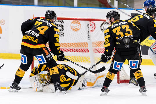 Skellefteås målvakt Gustaf Lindvall