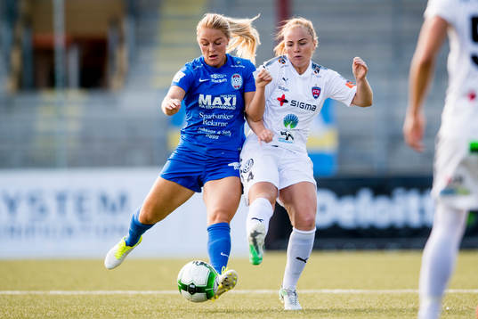 Eskilstunas Mimmi Larsson och Rosengårds Glodis Perla
