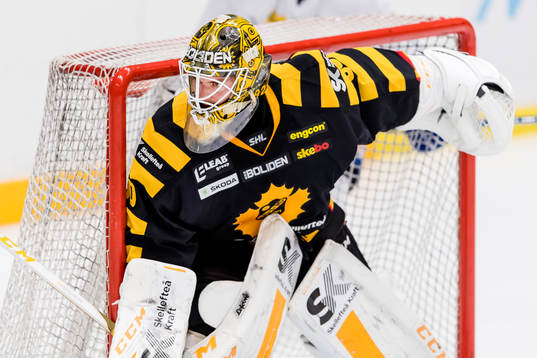 Skellefteås målvakt Gustaf Lindvall