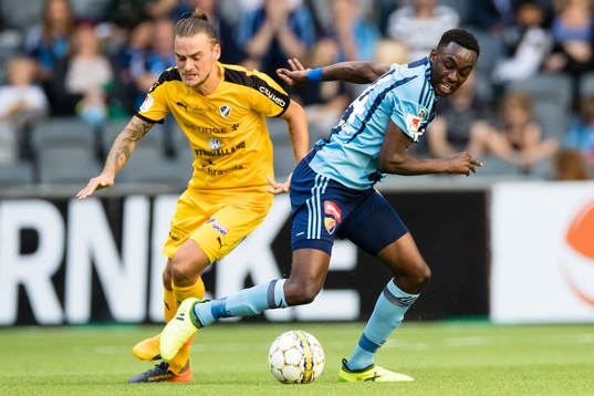 Halmstads Pontus Silfwer  och Djurgårdens Philana