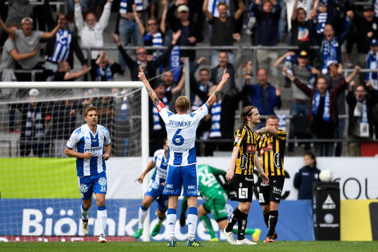 IFK Göteborgs Sebastian Eriksson jublar
