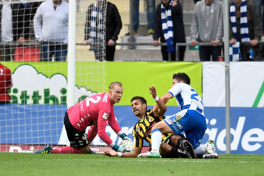 Häckens Mathias Ranégie i diskussioner med IFK Göteborgs