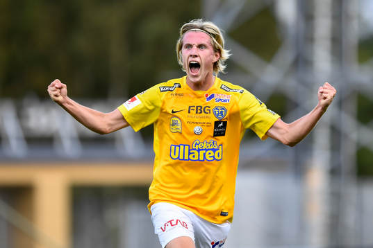Falkenbergs Viktor Götesson jublar