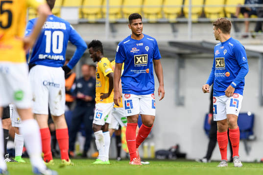 Åtvidabergs Emil Bellander deppar