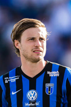 Sirius Daniel Jarl innan fotbollsmatchen i Allsvenskan