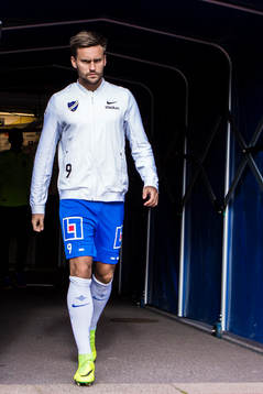 Norrköpings Johannes Vall innan fotbollsmatchen i
